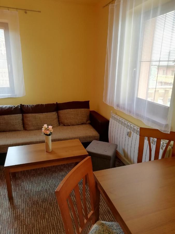 Apartman Fiona Vel'ka Lomnica Exterior photo