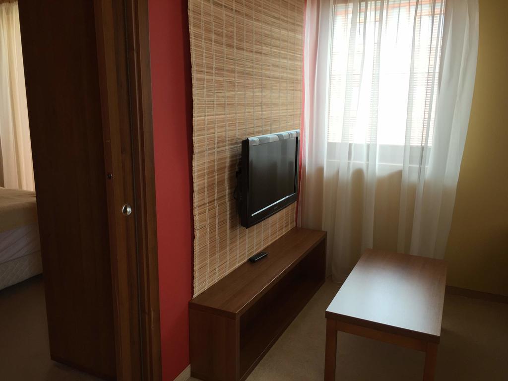 Apartman Fiona Vel'ka Lomnica Exterior photo